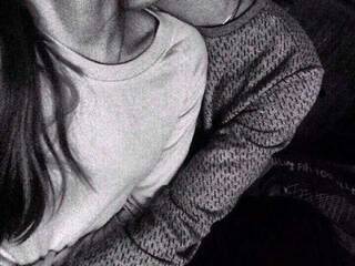 Ερωτική συνομιλία μέσω βίντεο HotCouple2825