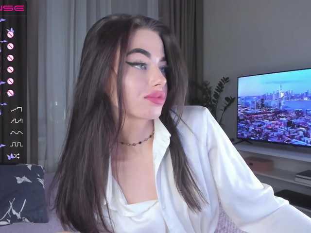 Εκπομπές οθόνης HotGirlEva