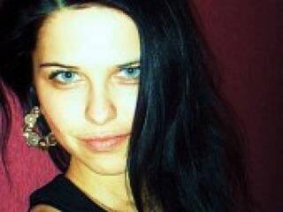 Ερωτική συνομιλία μέσω βίντεο hotgloria