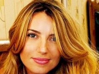Ερωτική συνομιλία μέσω βίντεο hotlymaryna