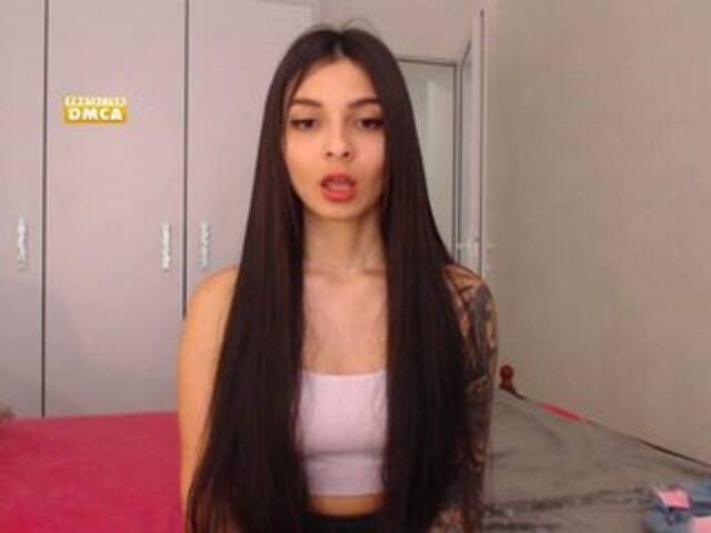 Εκπομπές οθόνης wow_karina