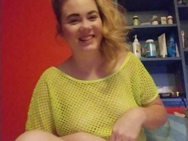 Εκπομπές οθόνης Hotmomma2b