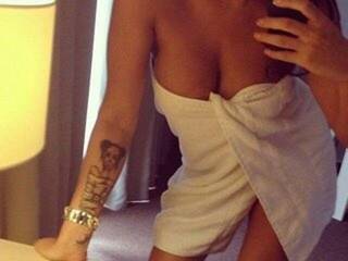 Ερωτική συνομιλία μέσω βίντεο HotOrange777