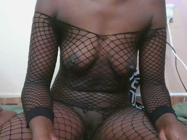 Εκπομπές οθόνης Hotpussyebony