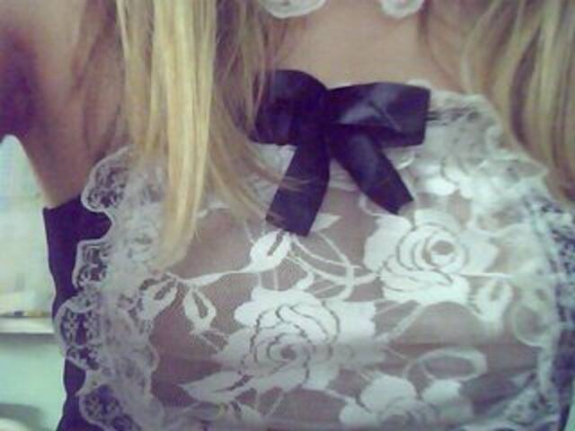 Εκπομπές οθόνης Hot-stuff-4u