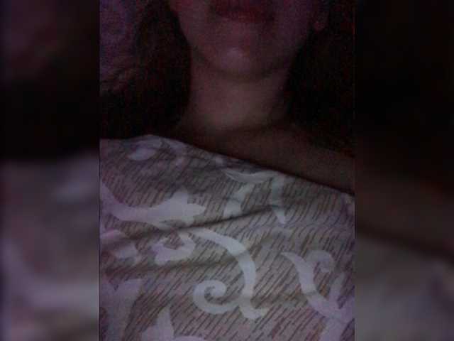 Εκπομπές οθόνης HottBabe