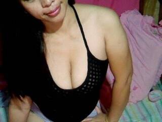 Ερωτική συνομιλία μέσω βίντεο hottieSS