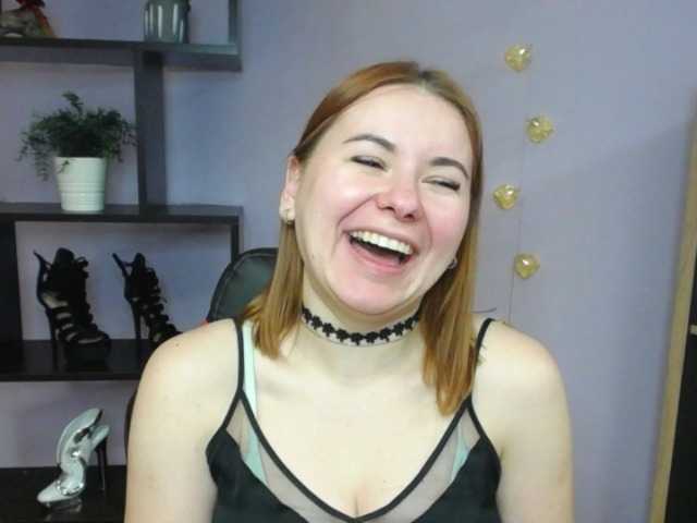 Εκπομπές οθόνης hottiexLayla