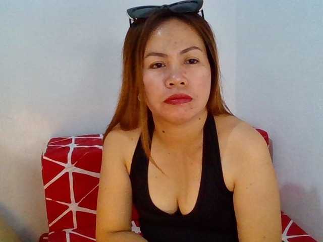 Εκπομπές οθόνης HottieZebby