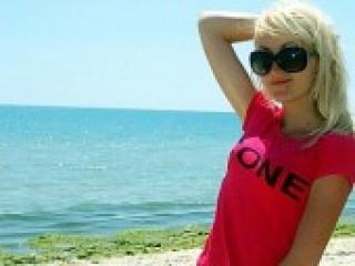 Ερωτική συνομιλία μέσω βίντεο hottjulia