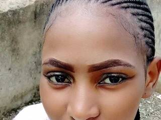 Ερωτική συνομιλία μέσω βίντεο Hottycharii