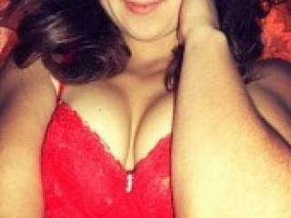 Ερωτική συνομιλία μέσω βίντεο hotviki7