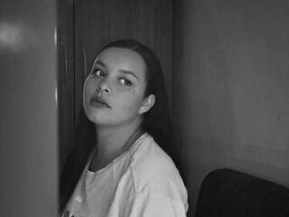 Ερωτική συνομιλία μέσω βίντεο hugeboobs-alexa