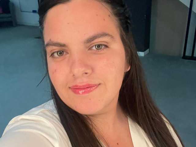 Φωτογραφία του προφίλ HugeTittiess