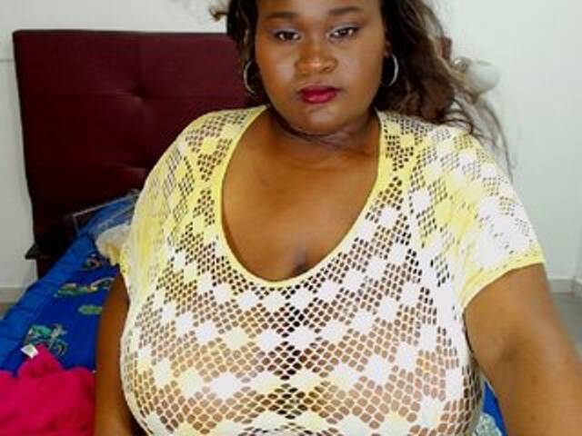 Εκπομπές οθόνης HugeXtits