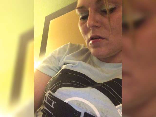 Εκπομπές οθόνης IBTHASHiiT