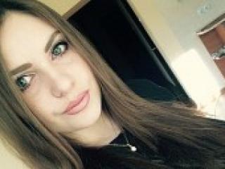 Ερωτική συνομιλία μέσω βίντεο ilonakiska