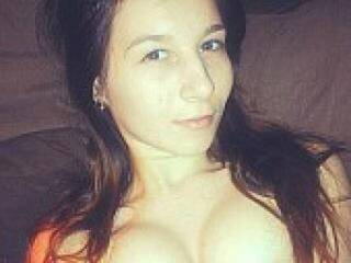 Ερωτική συνομιλία μέσω βίντεο ilyanasexy