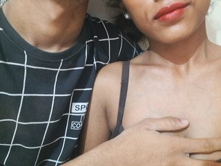 Ερωτική συνομιλία μέσω βίντεο Indiancouple