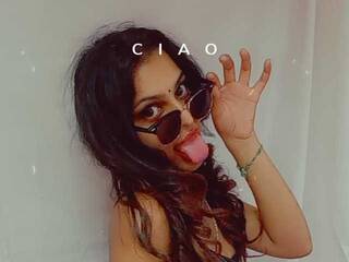 Ερωτική συνομιλία μέσω βίντεο indianpandora