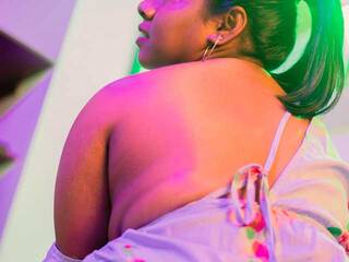 Ερωτική συνομιλία μέσω βίντεο IndiraVermutt