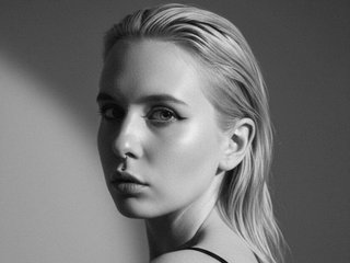 Ερωτική συνομιλία μέσω βίντεο IngannaMorte