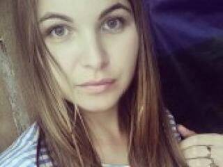 Ερωτική συνομιλία μέσω βίντεο ingaswett