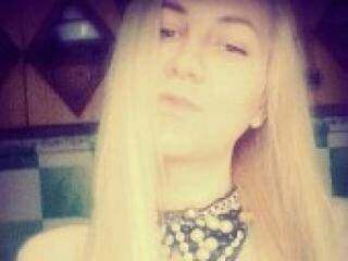 Ερωτική συνομιλία μέσω βίντεο intrizheenn