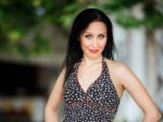 Ερωτική συνομιλία μέσω βίντεο irbisandra