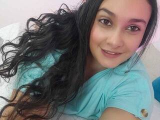 Ερωτική συνομιλία μέσω βίντεο Isa-Baker