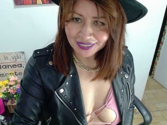 Φωτογραφίες isabellacen @cuenta regresiva ride dildo 3 minutWES @total SHOW SQUIRT show ride mi dildo 3 minutes