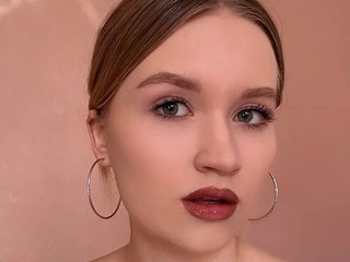 Ερωτική συνομιλία μέσω βίντεο IsabellaTorrance