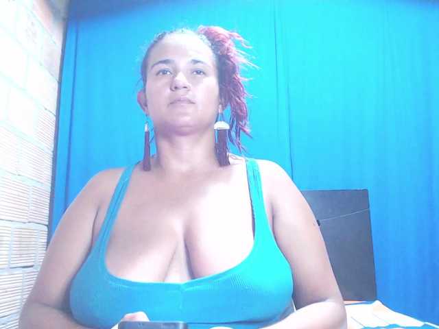 Φωτογραφίες isabellegree hello bb how are you ???. I am a very hot latina woman willing everything for you without limits love