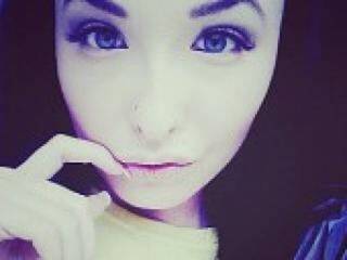 Ερωτική συνομιλία μέσω βίντεο isabelllaa