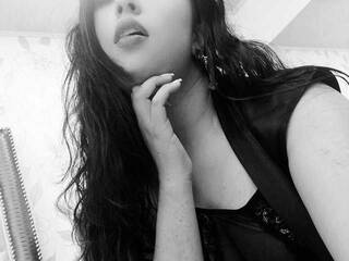 Ερωτική συνομιλία μέσω βίντεο isablake