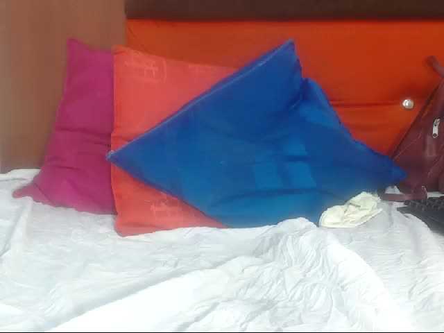 Εκπομπές οθόνης JackyHotBlack