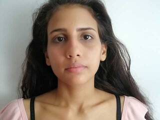 Ερωτική συνομιλία μέσω βίντεο jade-miller