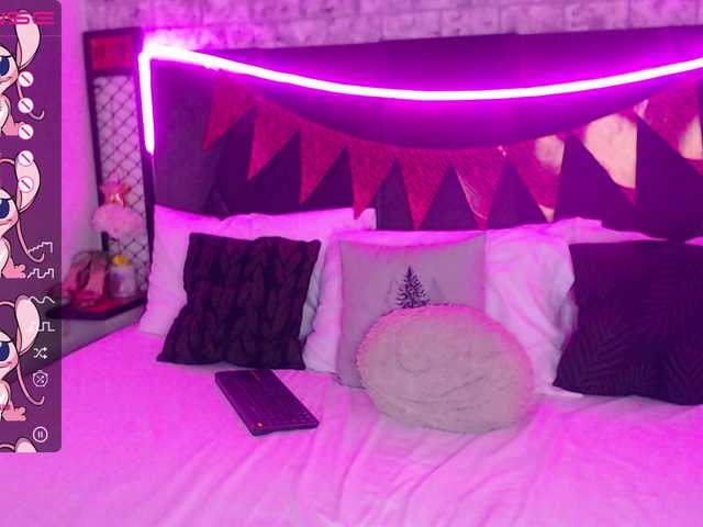 Εκπομπές οθόνης JanaMeyer