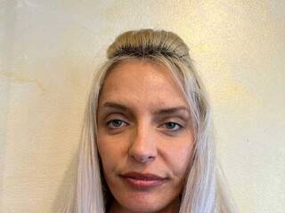 Ερωτική συνομιλία μέσω βίντεο Jaqlin