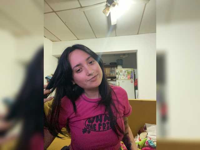 Εκπομπές οθόνης jasminefindomme