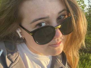 Ερωτική συνομιλία μέσω βίντεο _Beauty_QueeN_