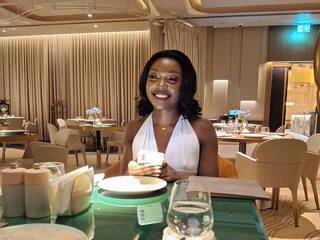 Ερωτική συνομιλία μέσω βίντεο Jiggy21