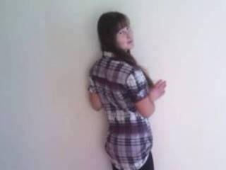 Ερωτική συνομιλία μέσω βίντεο jlichka