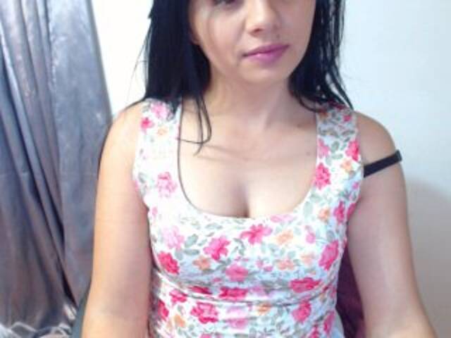 Εκπομπές οθόνης JolieNicole