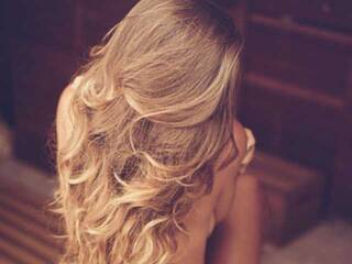 Ερωτική συνομιλία μέσω βίντεο JudyLaNeon