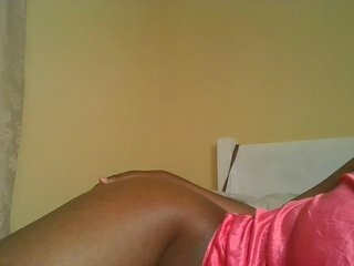 Ερωτική συνομιλία μέσω βίντεο Juicyebonita