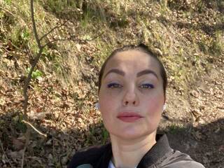 Ερωτική συνομιλία μέσω βίντεο juicyTIFFANY