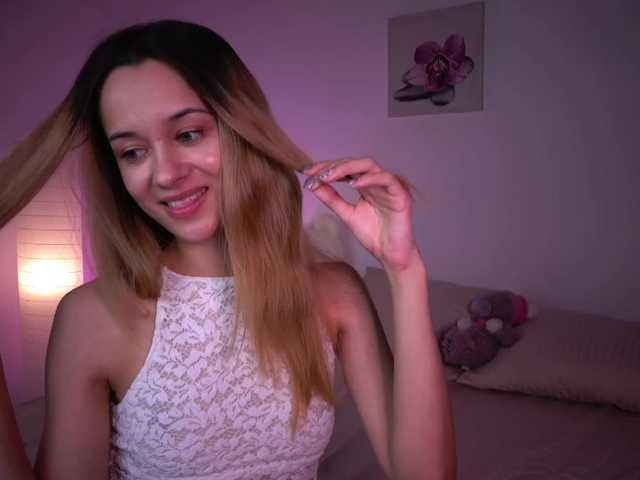 Εκπομπές οθόνης JuicyyAngel