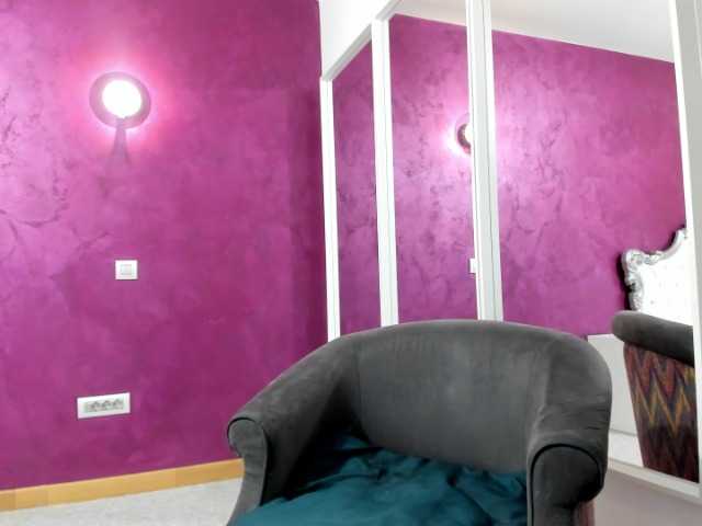 Εκπομπές οθόνης JuliaBecker