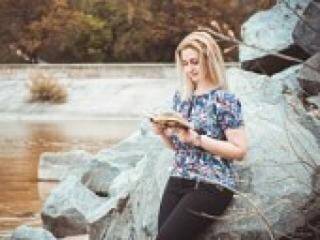 Ερωτική συνομιλία μέσω βίντεο julianna12